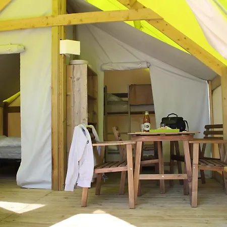 キャンプ場 Etennemare